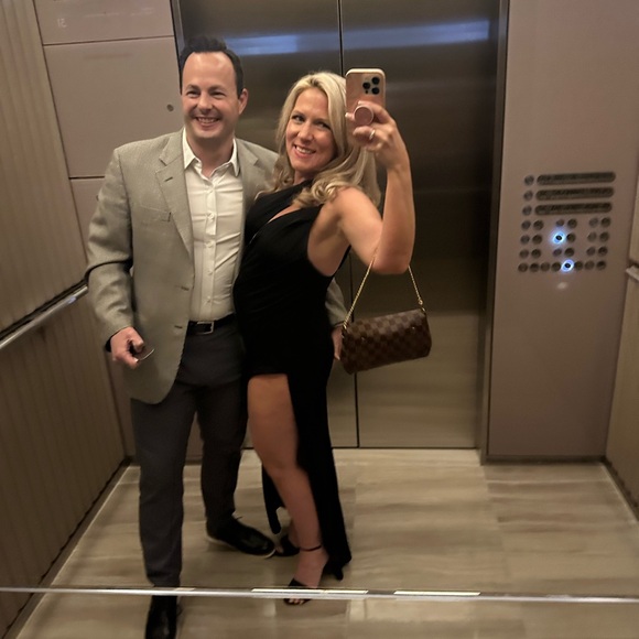 Katie May: A Cut Above Gown - Picture 4 of 5